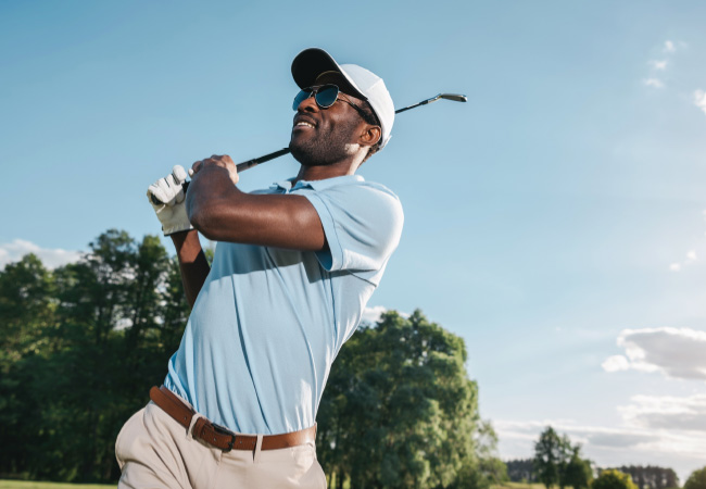 Swing Away: PT Tackles Golfer’s Shoulder Woes!