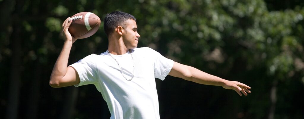 throwing-injury-rehab-First-Colony-Aquatic-and-Rehabilitation-Center-Sugar-Land-Rosenberg-TX